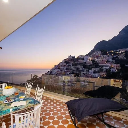 Apartment Terrace *
